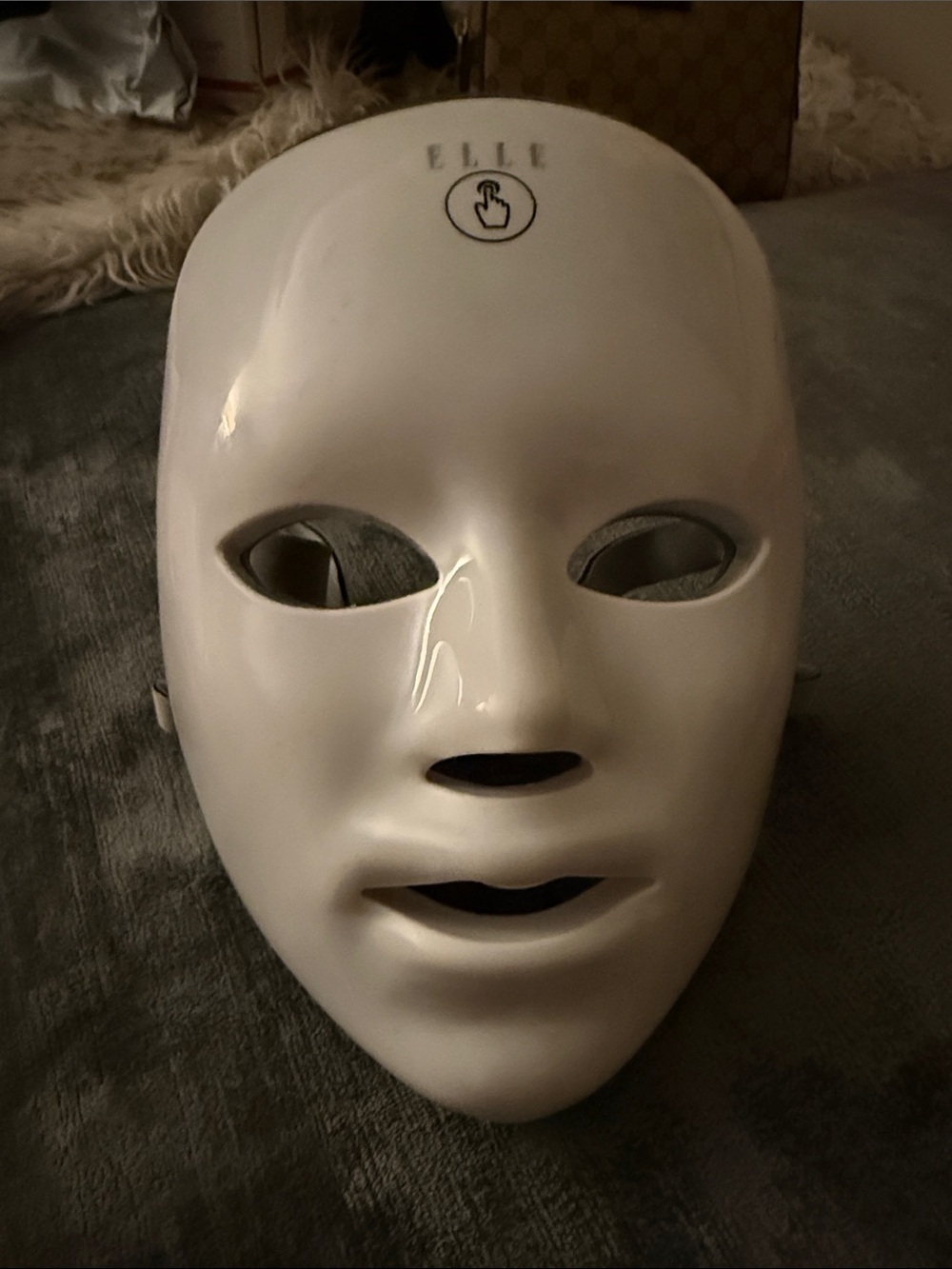 ELLE Essentials 7 Color LED Light Therapy Face Mask Skin Care Device Tested